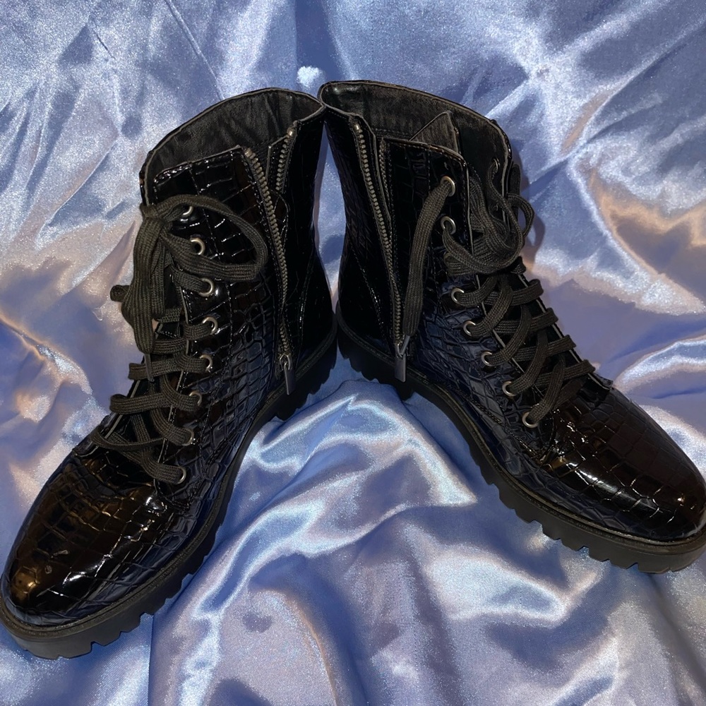 Fashion Nova Boots